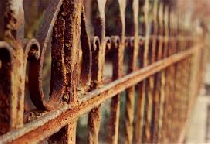 Gondozásmentes kerítés trapézlemezből